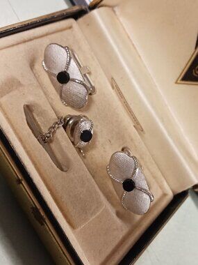 Vintage Swank Cuff Links Tie Tacks Silver Swirl With Black Stone